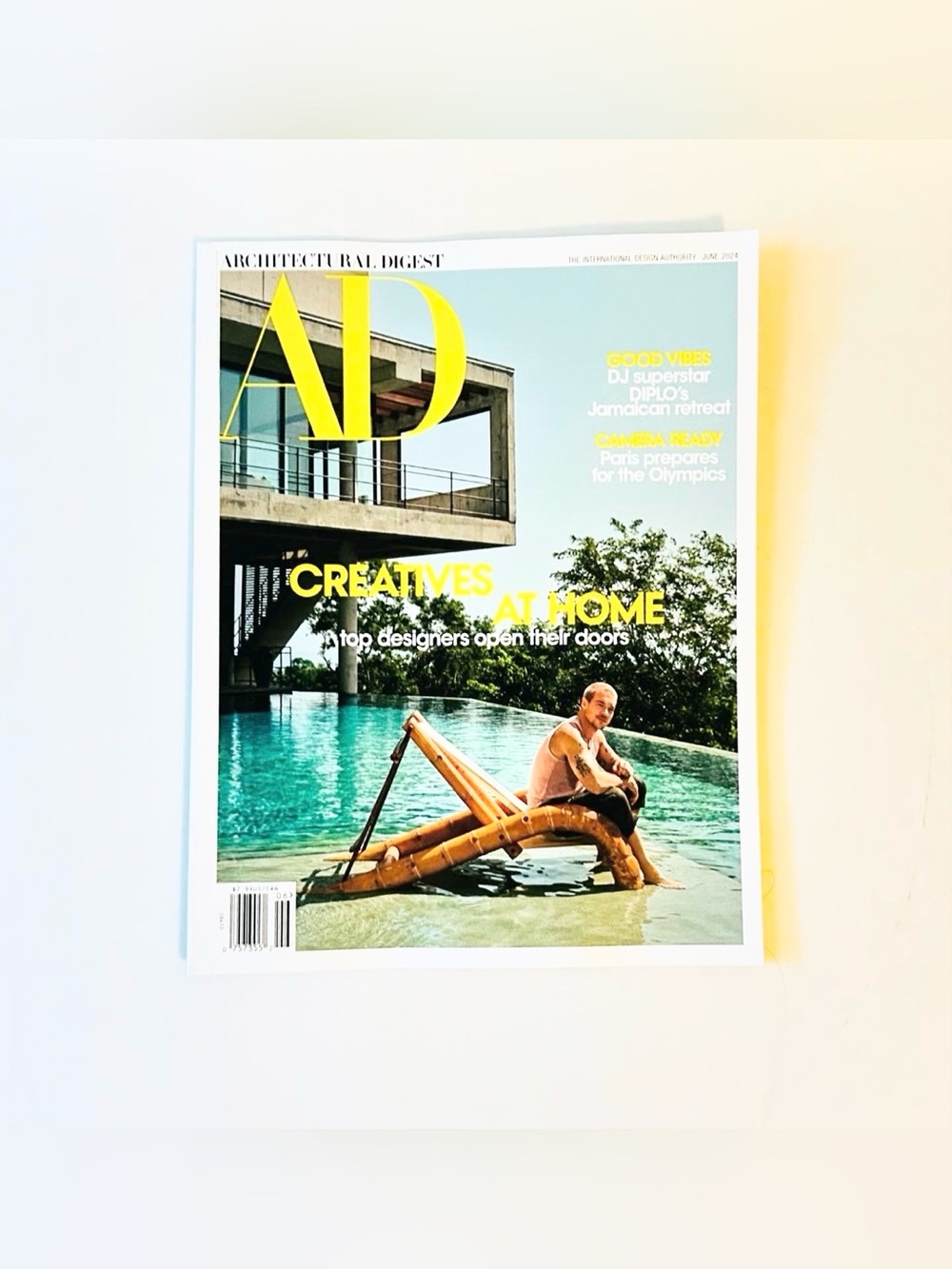 ⭐️5 For 25⭐️ Architectural Digest Magazine - June 2024 - Diplo
